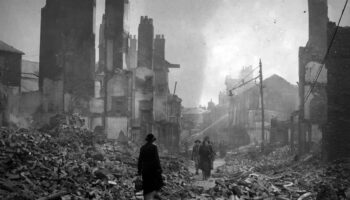 Bombing damage in Paris Street, Exeter – May 1942. Image credit: Devon Live